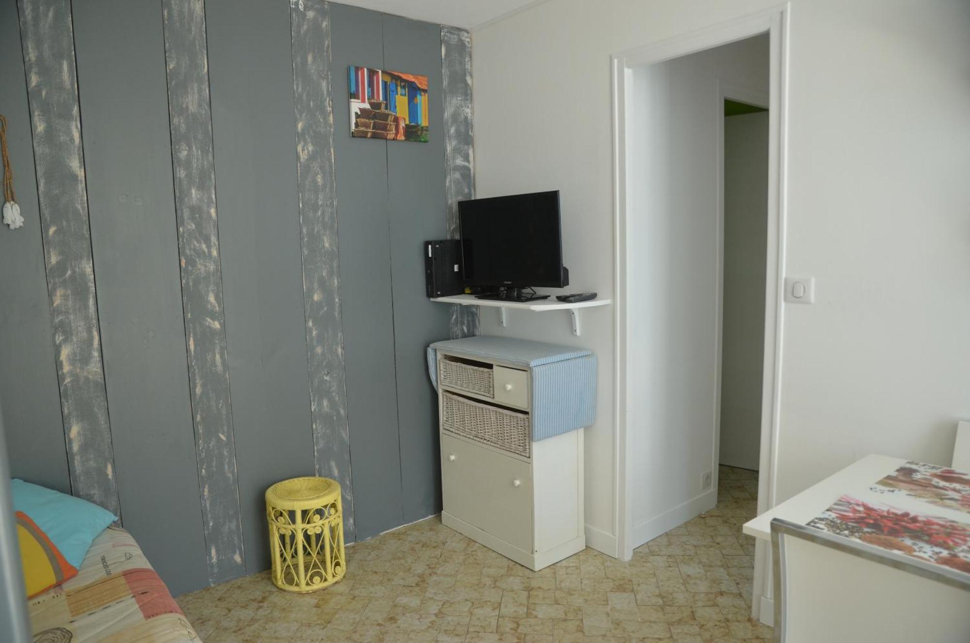Villa Des 4 Saisons แซ็ง-โทรจง-เลส์-แบ็งส์ ภายนอก รูปภาพ